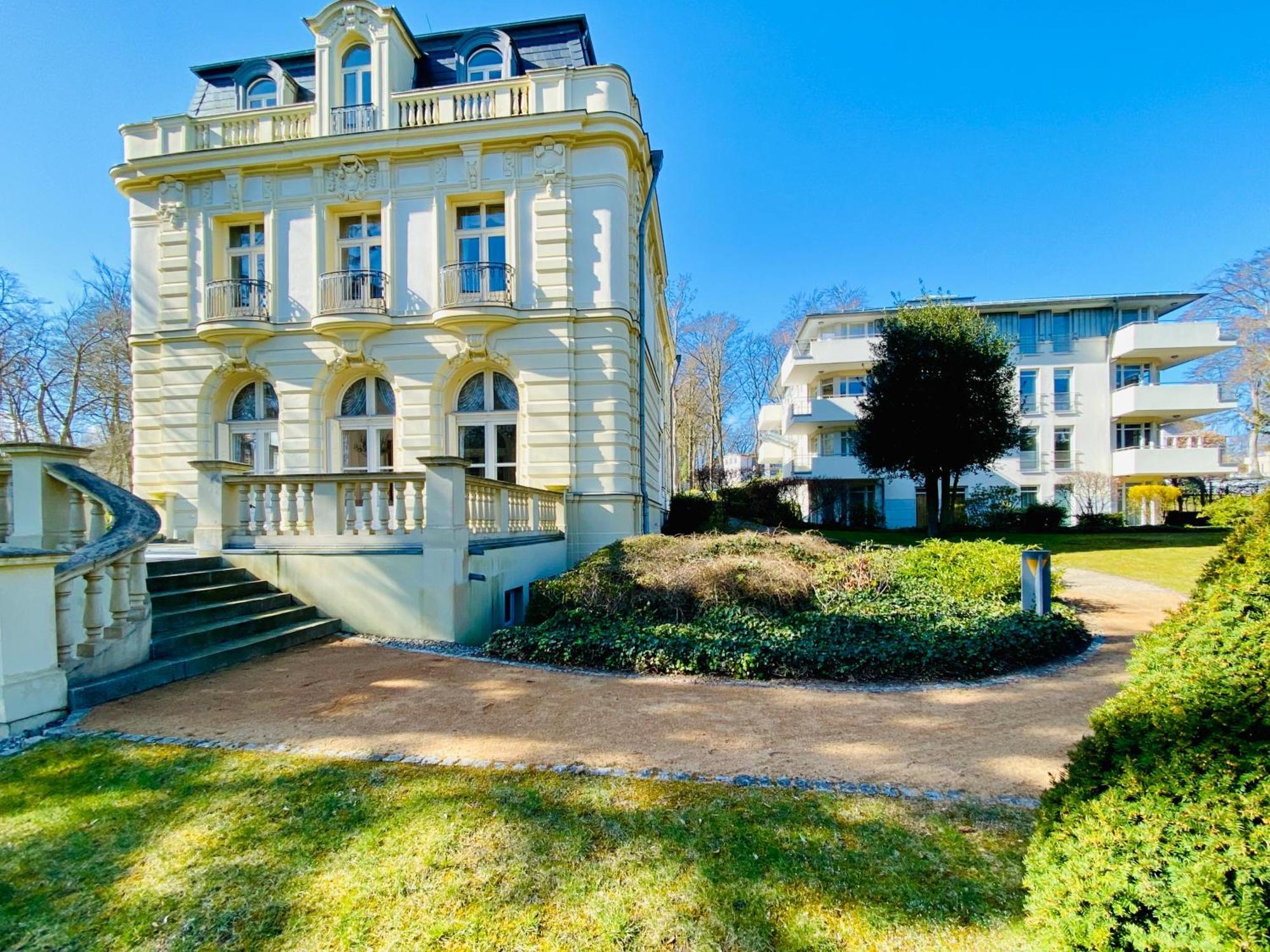 Residenz Bleichroeder - 17 Apartment Heringsdorf  Exterior photo